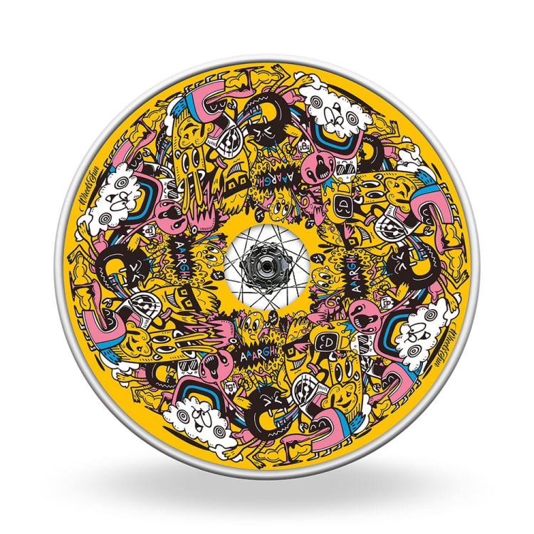 Wheel covers Aliens and cartoon monsters