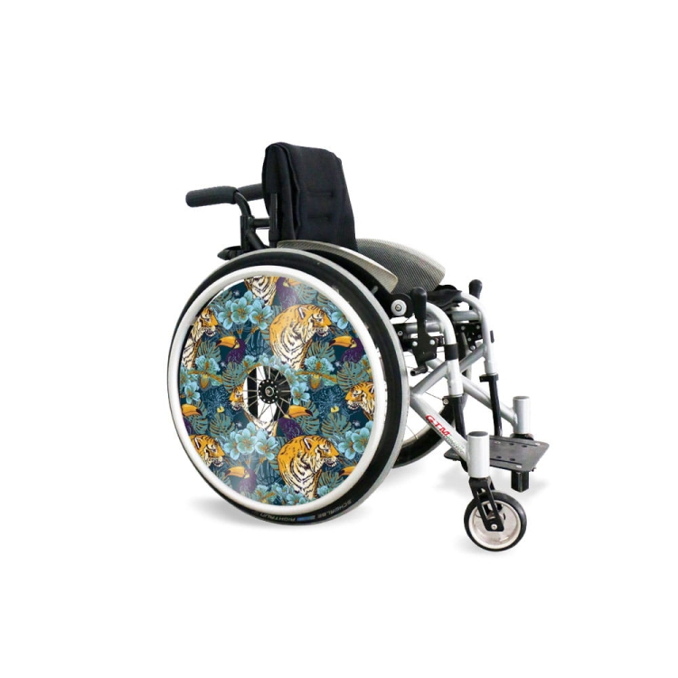 Wheel covers Into the wild